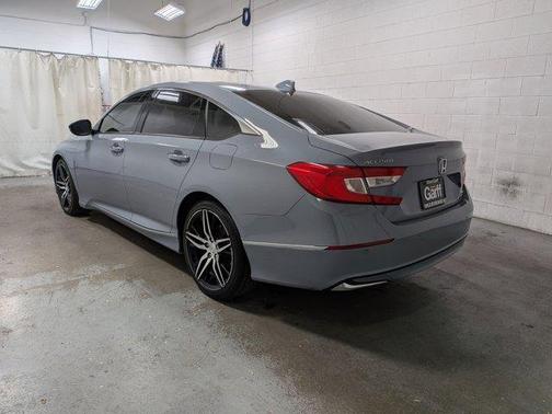 2022 Honda Accord Hybrid Touring