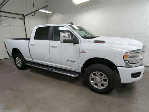 2024 RAM 2500 Laramie Crew Cab 4x4 64' Box