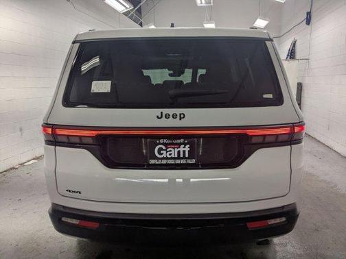 2026 Jeep Grand Wagoneer Limited Reserve