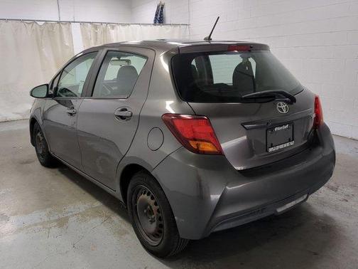 2015 Toyota Yaris L