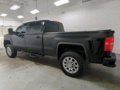 2016 GMC Sierra 2500 Denali