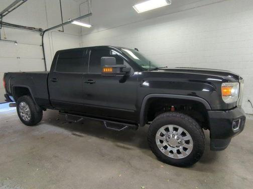 2016 GMC Sierra 2500 Denali