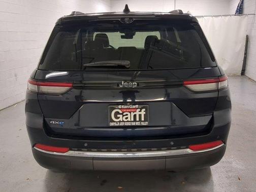 2022 Jeep Grand Cherokee 4xe Base