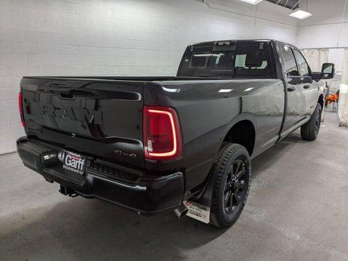 2025 RAM 3500 Big Horn