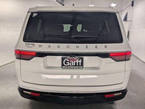 2025 Jeep Wagoneer Series II