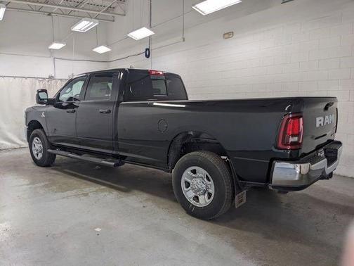 Diamond Black 2025 RAM 3500 Tradesman