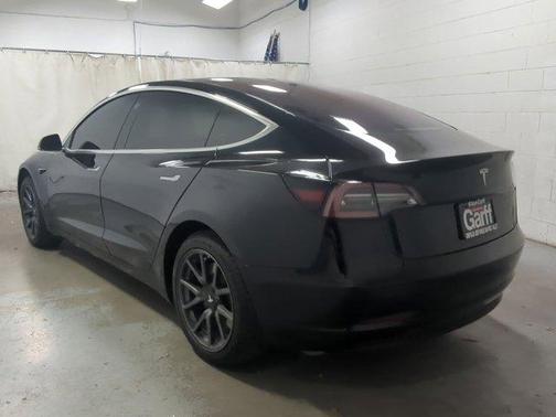 2019 Tesla Model 3 Mid Range