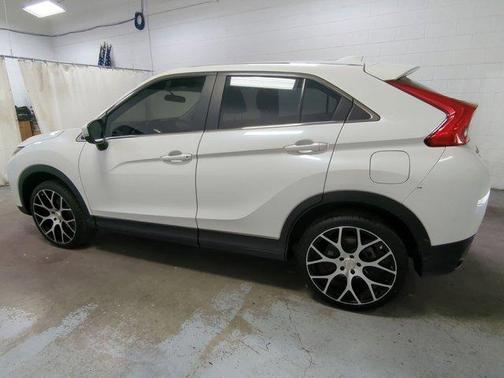 2020 Mitsubishi Eclipse Cross ES