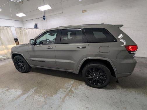 2021 Jeep Grand Cherokee Laredo X