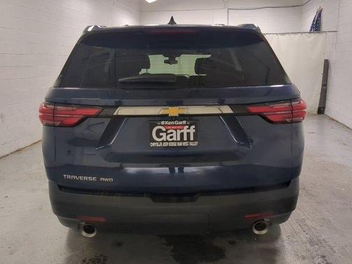 2022 Chevrolet Traverse LS