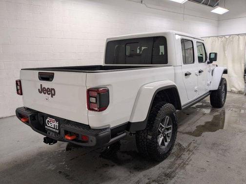 2025 Jeep Gladiator Mojave