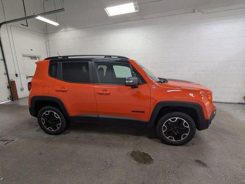 2017 Jeep Renegade Trailhawk