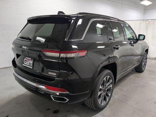 2025 Jeep Grand Cherokee Overland