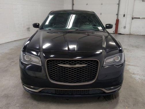 2017 Chrysler 300 S