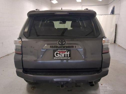 2022 Toyota 4Runner SR5