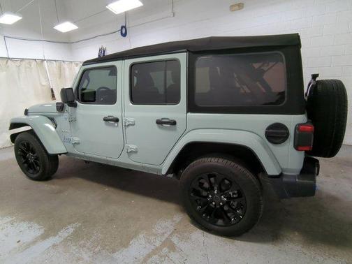 2024 Jeep Wrangler 4xe Sahara