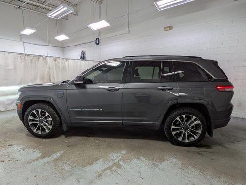 2023 Jeep Grand Cherokee 4xe Overland