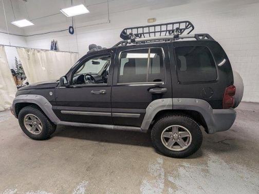 Black Clearcoat 2005 Jeep Liberty Renegade