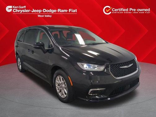 2024 Chrysler Pacifica Touring-L