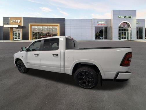 Bright White Clearcoat 2026 RAM 1500 Big Horn