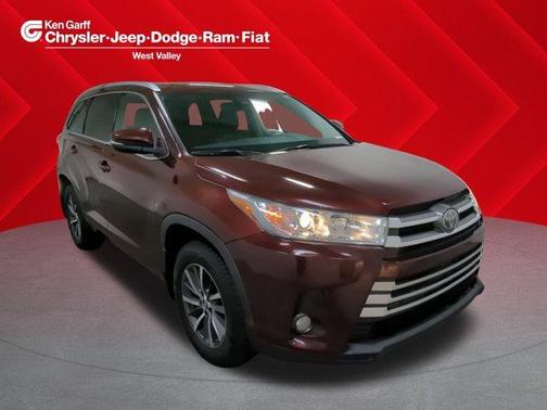 2018 Toyota Highlander SE