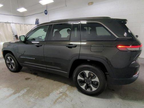 2023 Jeep Grand Cherokee 4xe Base