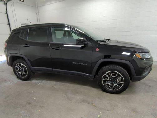 2024 Jeep Compass Trailhawk