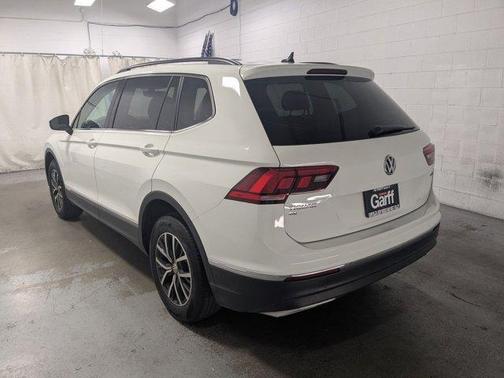 Pure White 2020 Volkswagen Tiguan 2.0T SE