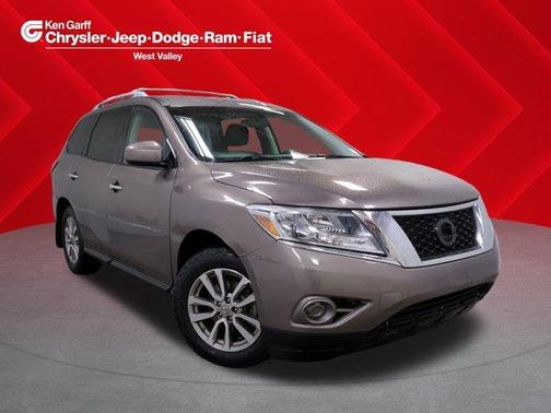 2014 Nissan Pathfinder SV