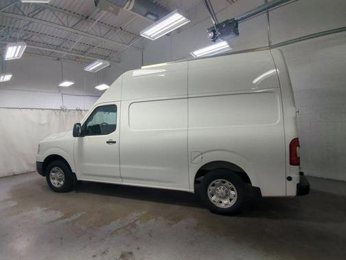 2021 Nissan NV Cargo NV2500 HD SV V6/SV V8