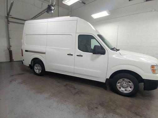 2021 Nissan NV Cargo NV2500 HD SV V6/SV V8