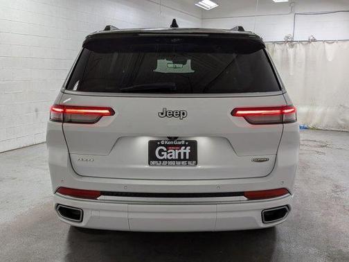 Bright White Clearcoat 2024 Jeep Grand Cherokee L Summit
