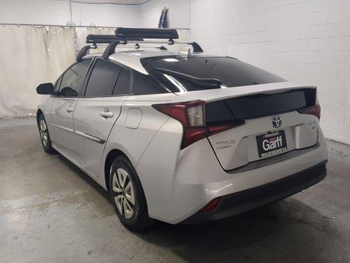 2021 Toyota Prius XLE