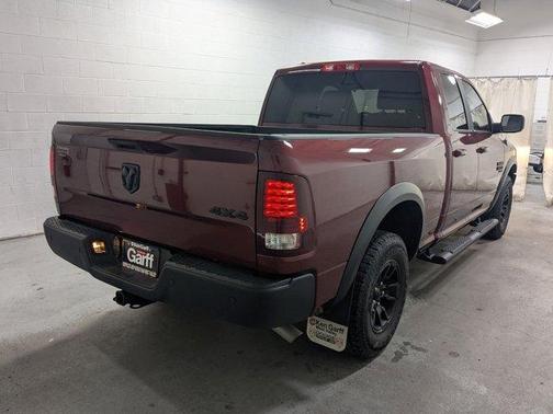 Delmonico Red Pearlcoat 2022 RAM 1500 Classic SLT