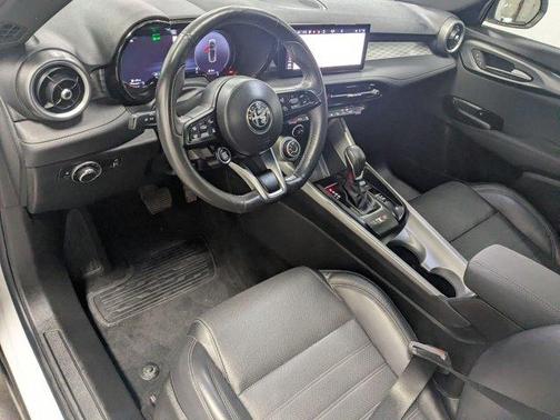 Alfa White 2024 Alfa Romeo Tonale Ti