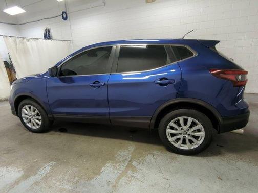 2022 Nissan Rogue Sport S