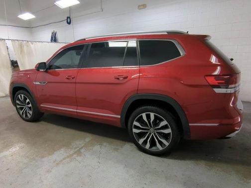 2022 Volkswagen Atlas 3.6L SEL Premium R-Line