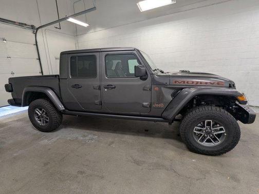 2025 Jeep Gladiator Mojave