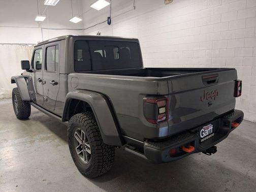 2025 Jeep Gladiator Mojave