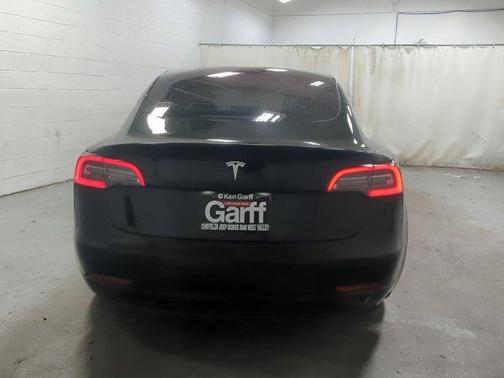 2019 Tesla Model 3 Mid Range