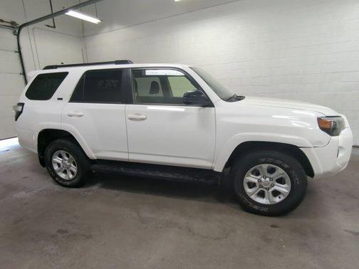 2022 Toyota 4Runner SR5