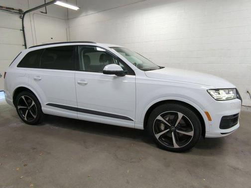 2019 Audi Q7 55 Prestige