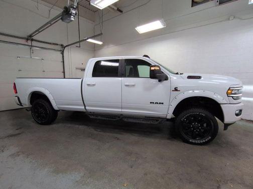 2023 RAM 3500 Big Horn