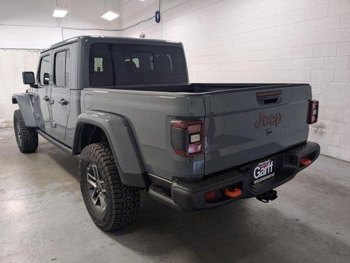 2025 Jeep Gladiator Mojave