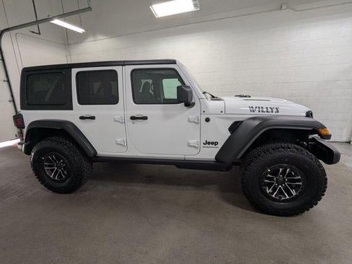 Bright White Clearcoat 2026 Jeep Wrangler Sport