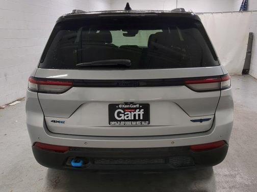 2022 Jeep Grand Cherokee 4xe Trailhawk