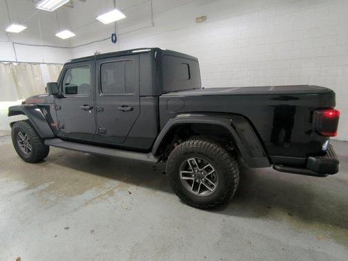 2024 Jeep Gladiator Mojave X