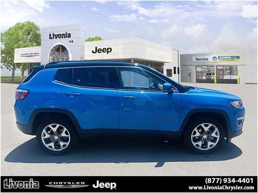 Photo 3 of 21 of 2020 Jeep Compass Limited