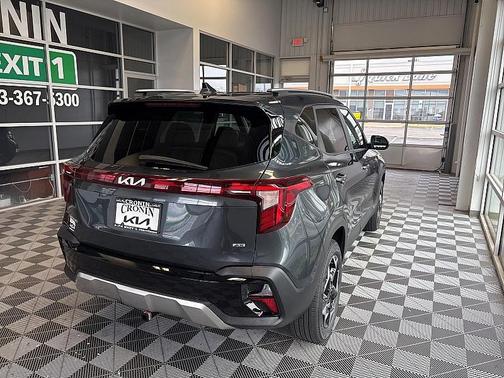 2025 Kia Seltos S