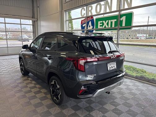 2025 Kia Seltos S